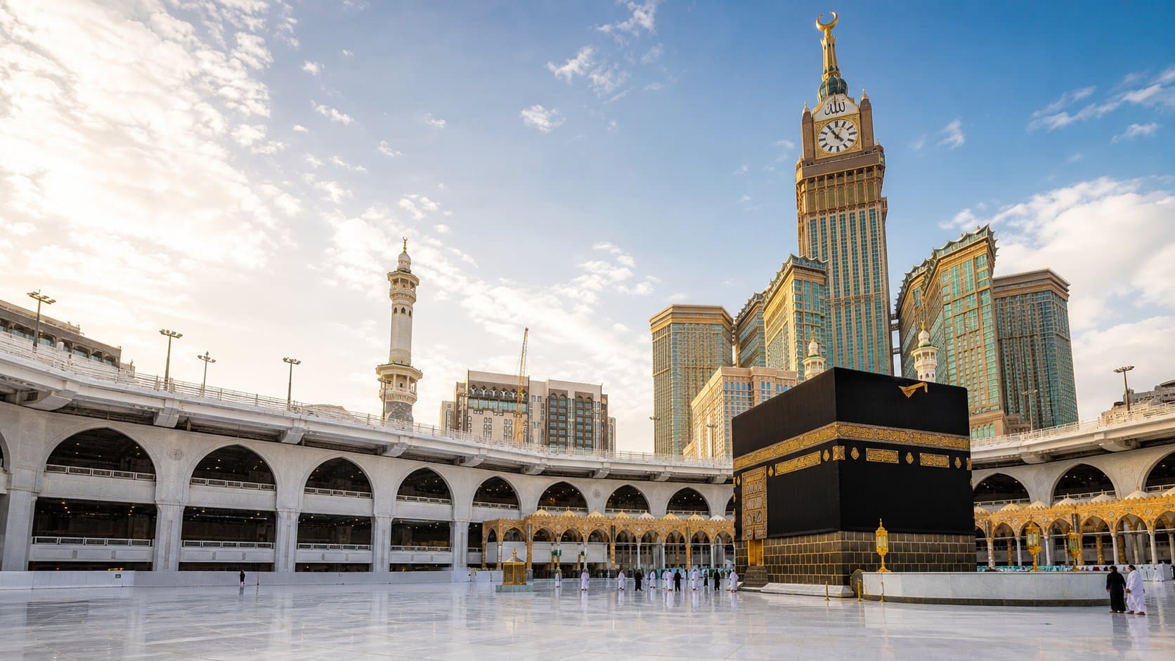 The Green Dome and minaret in Madinah